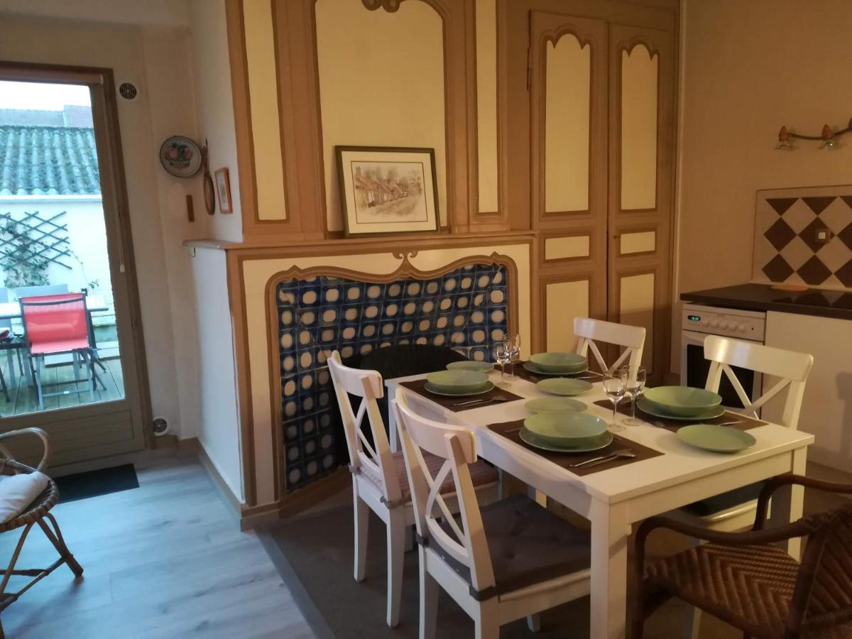 Appartamento Le Renard D'Or Montreuil  Esterno foto